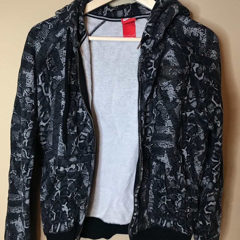 Women's Nike Zipup